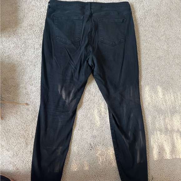 Old Navy Rockstar Super Skinny Ankle (Size 16) - Picture 2 of 4